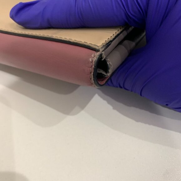 Salvatore Ferragamo Burgundy and Beige Wallet PRISTINE - Picture 10 of 10